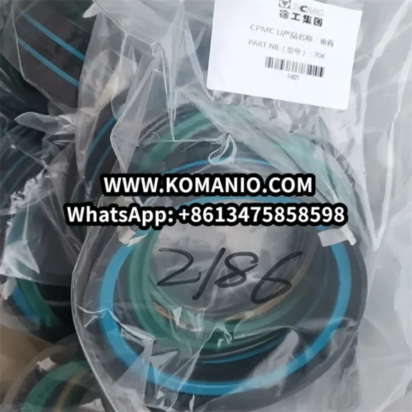 819902936 xcmg truck crane part QY70K vertical outrigger repair kit